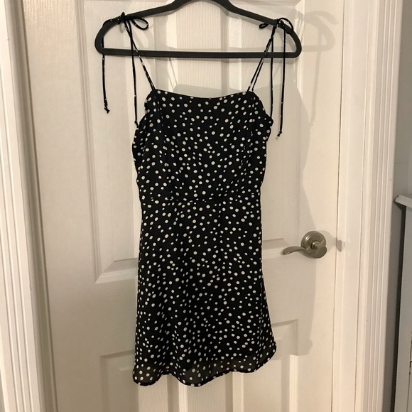 XS POLKA DOT MINI DRESS - Picture 3 of 9